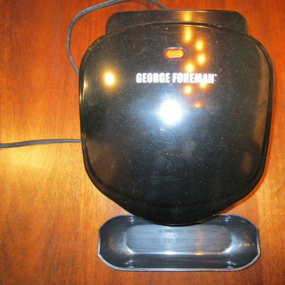 George Foreman 2 serving grill - used condition - Picture 2 of 15